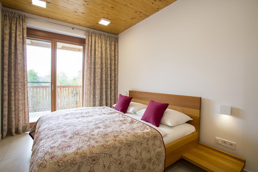 Moor-Rosl Apartmenthotel Gamlitz Eksteriør bilde